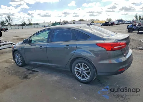 2018 Ford Focus Se z USA, uszkodzony, nr VIN 1FADP3F23JL224652